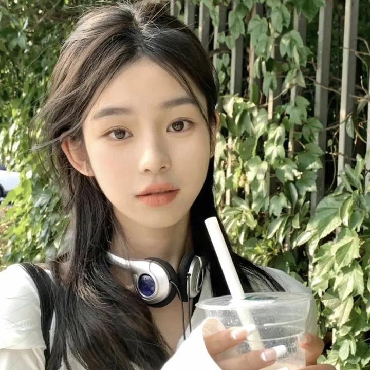 上错花轿嫁病弱权臣被宠冠京城